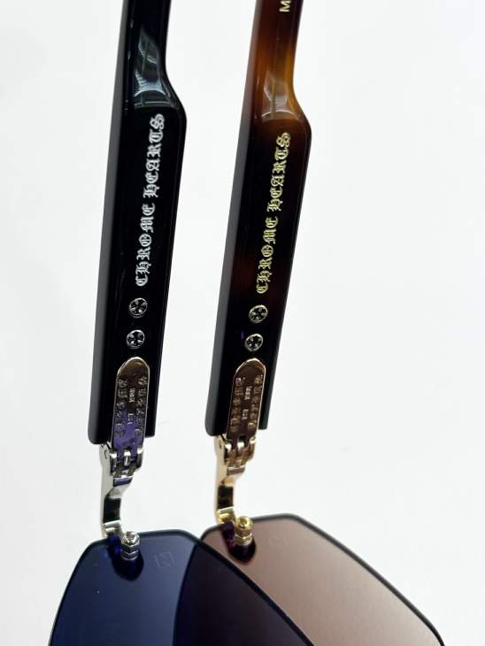 Picture of Chrome Hearts Sunglasses _SKUfw75056109fw